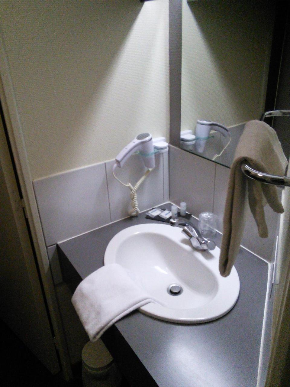 Hotel Du Commerce Tronget Luaran gambar